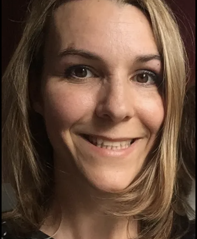 Rachel MOORE Sage Femme Echographiste